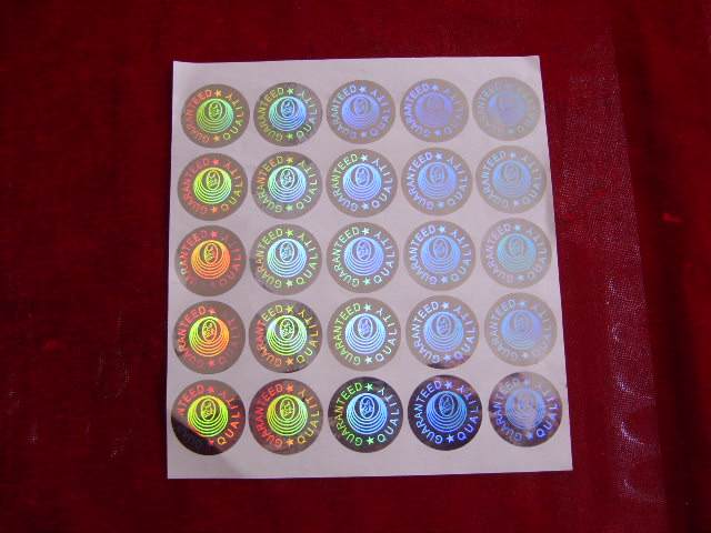 振动刀切割机在工业面料和复合材料裁剪中的优势