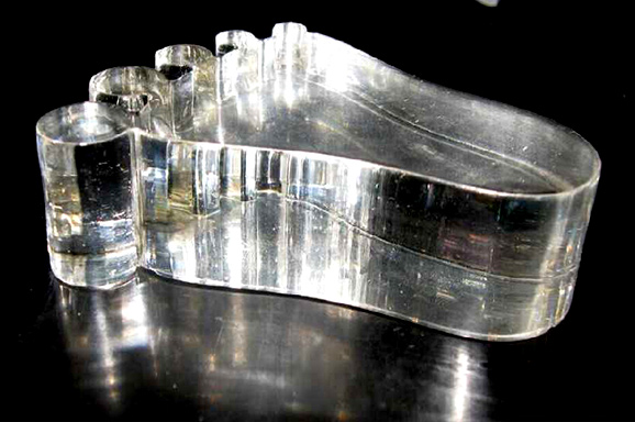 30mm厚亚克力激光切割