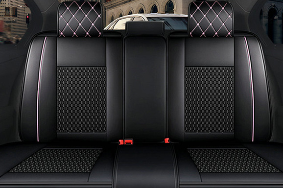 汽车座椅套振动刀切割