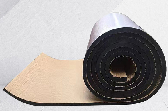 铝箔背胶橡塑板振动刀切割机