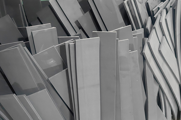 振动刀切割eva发泡裁片垫条